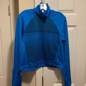 Under Armour women’s blue turtleneck sweatshirt size medium